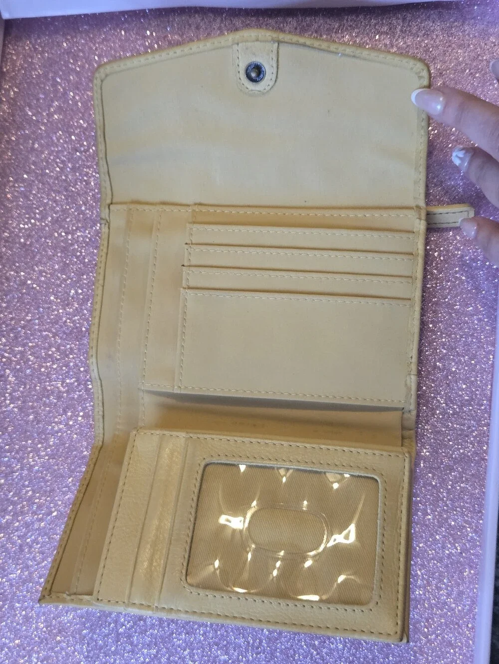 Vintage Fossil Yellow Leather Wallet Floral Embossed Tooled Studded Flap Clutch